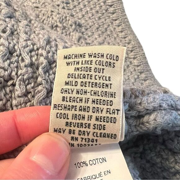 L.L. Bean 100% cotton grey cardigan. Size small - Picture 4 of 8